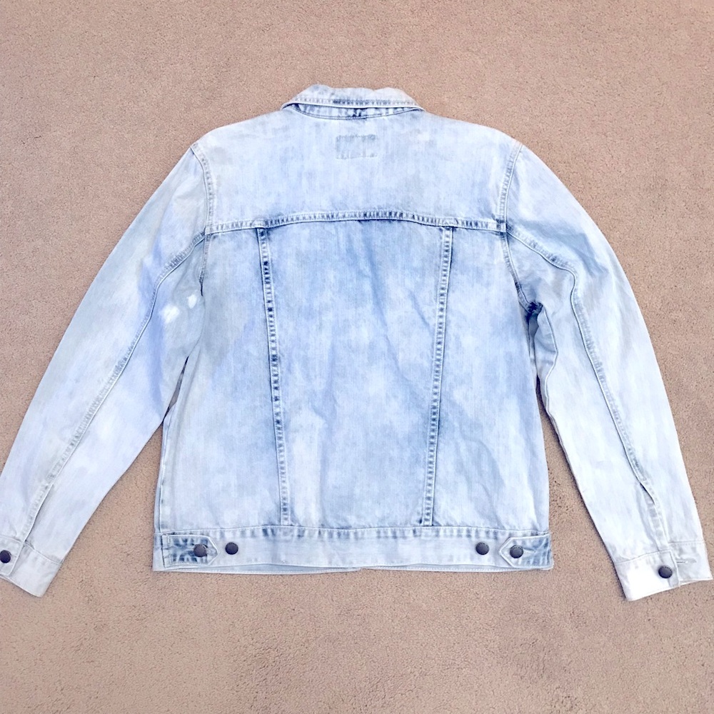 Denim Trucker Jacket Womens Medium White Wash Blue Patches Cotton Jean Jacket - Picture 3 of 16